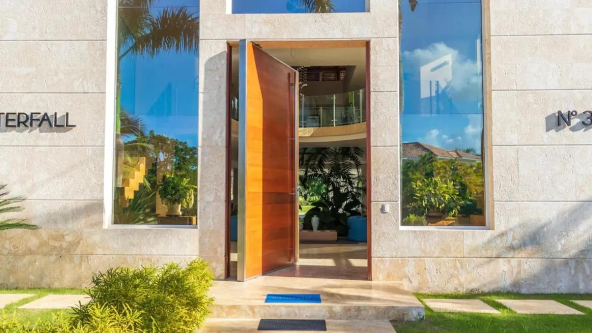 New Private Luxury Villa In Punta Cana Aparthotel